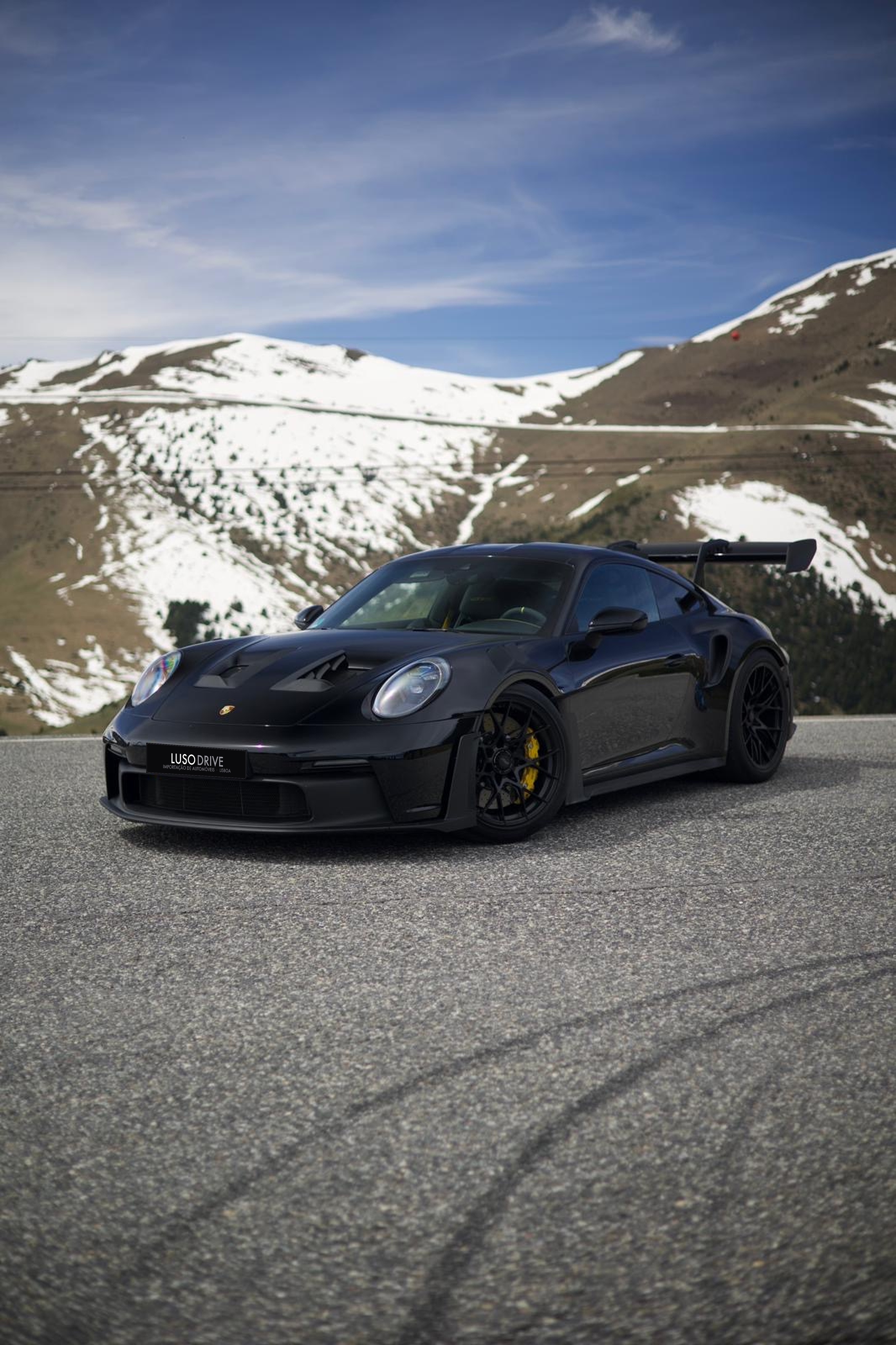 Porsche 992 GT3 RS preto